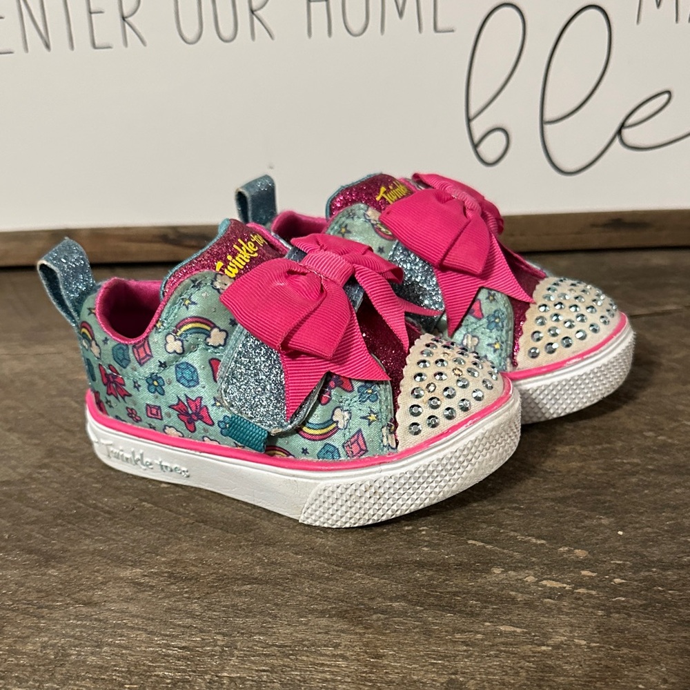 Skechers Girls' Aqua & Pink Light-Up Glitter Bow Sneakers